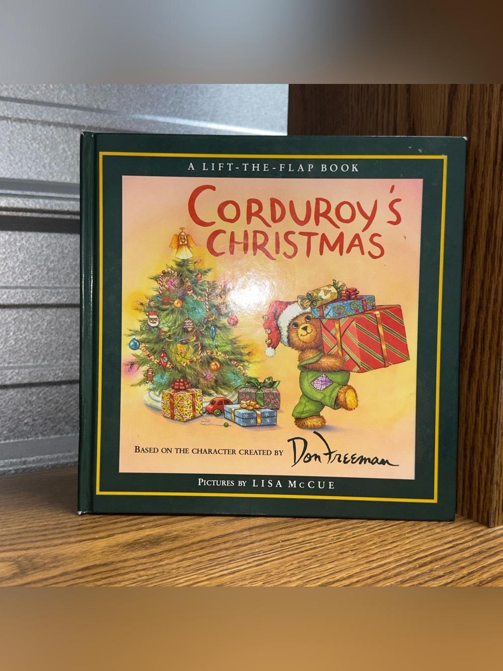 Corduroy's Christmas Lift the Flap Book by B G Hennessy - Viking Press 1992